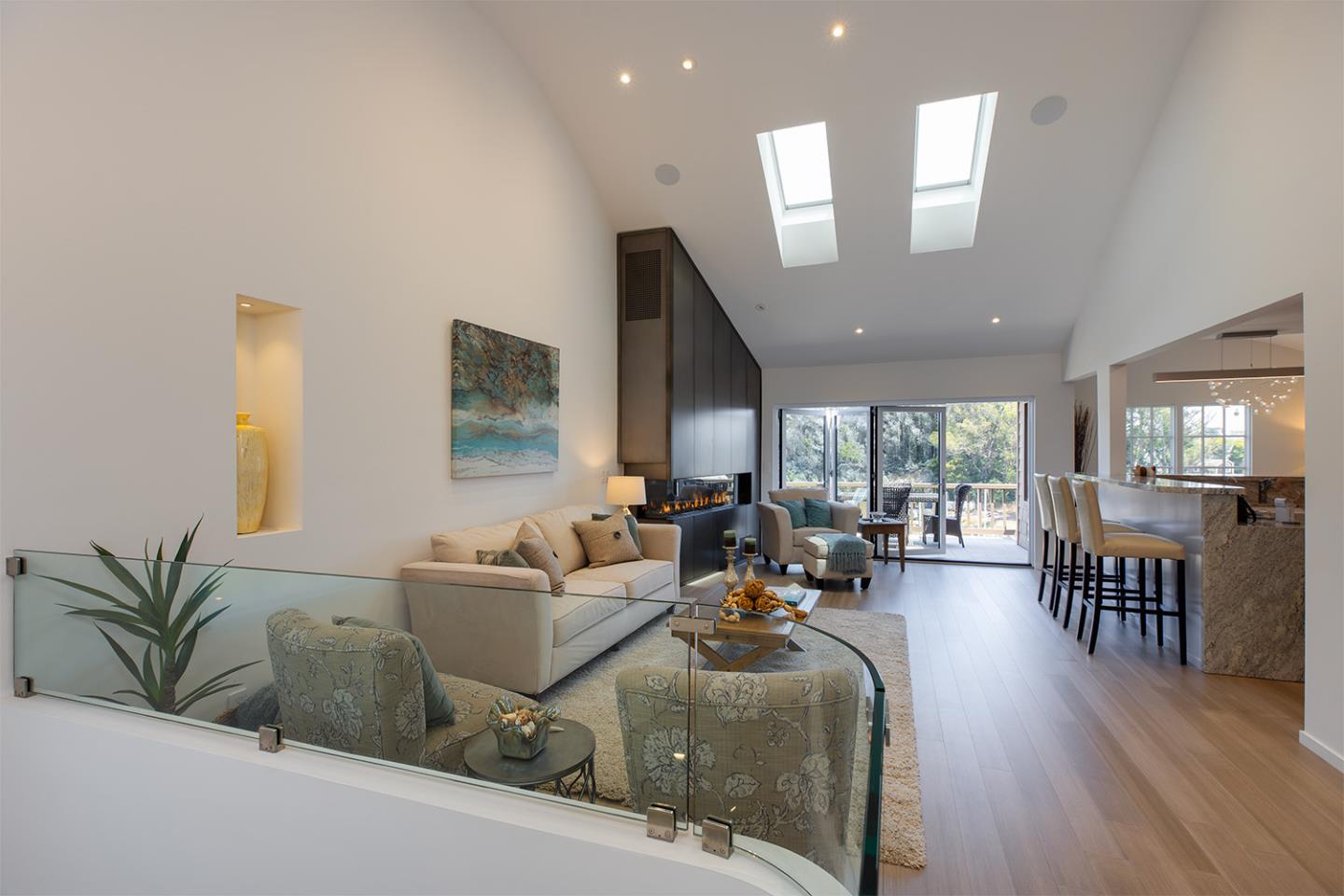 Detail Gallery Image 7 of 41 For 92 Frederick St a,  Santa Cruz,  CA 95062 - 2 Beds | 2/1 Baths
