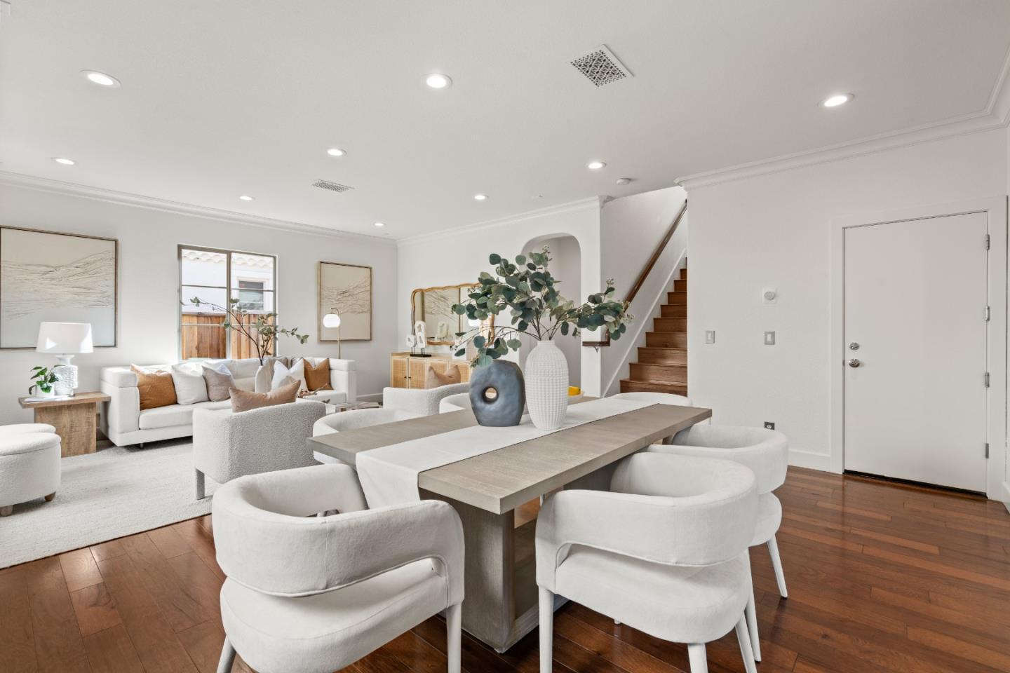 Detail Gallery Image 15 of 89 For 1298 Dahlia Loop, San Jose,  CA 95126 - 3 Beds | 3/2 Baths