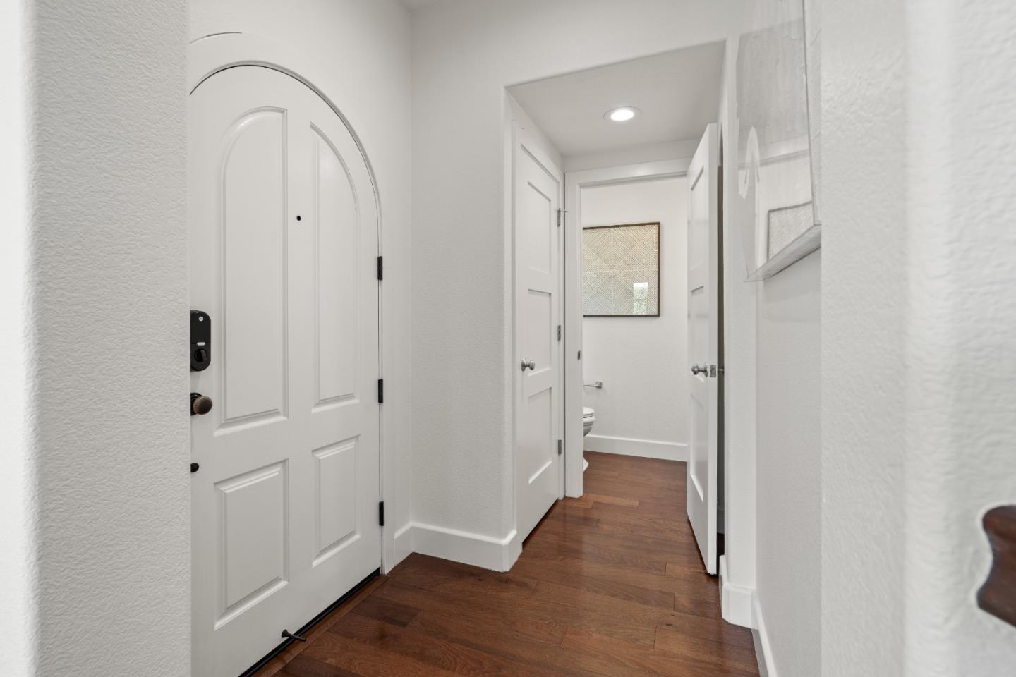 Detail Gallery Image 3 of 89 For 1298 Dahlia Loop, San Jose,  CA 95126 - 3 Beds | 3/2 Baths