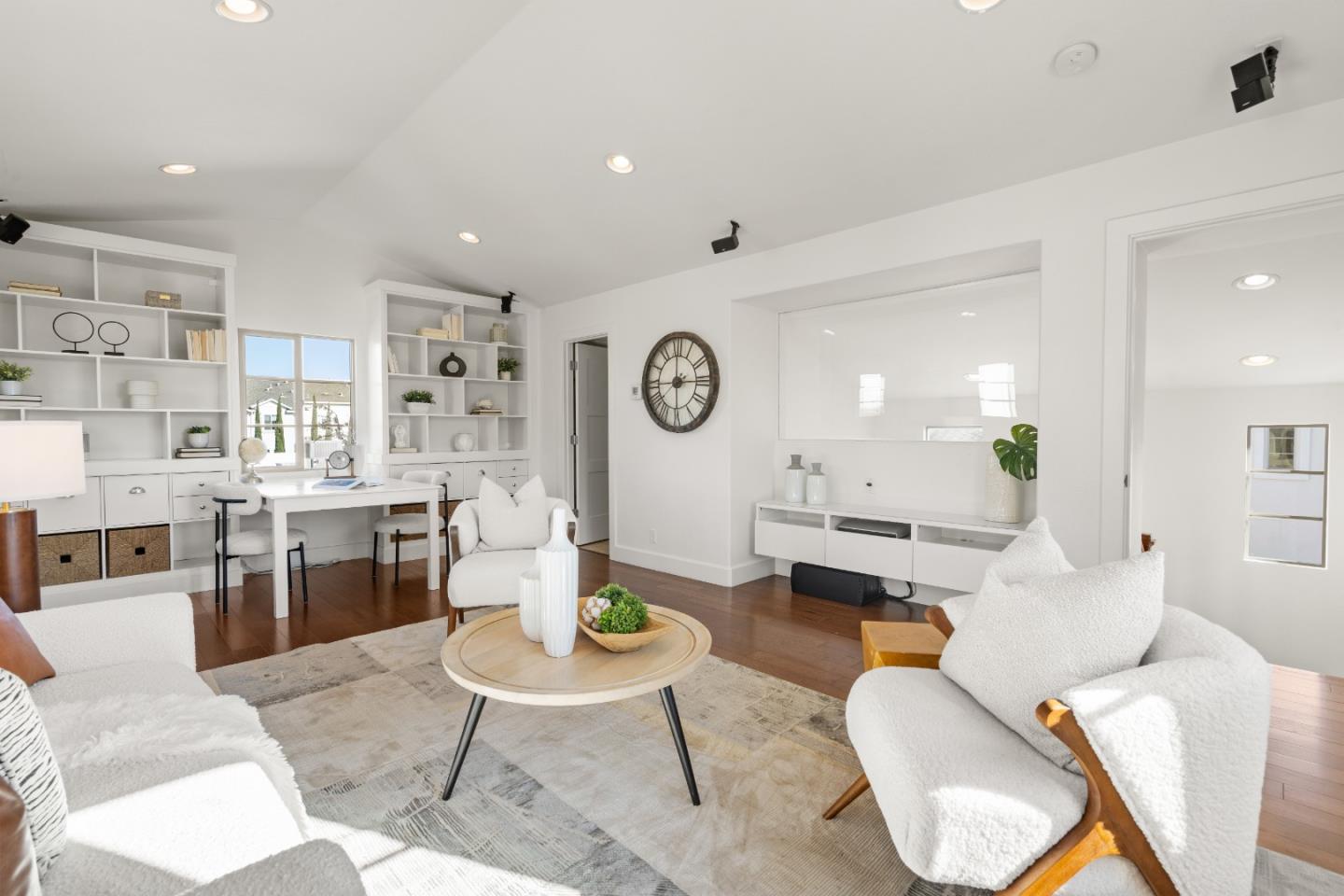 Detail Gallery Image 43 of 89 For 1298 Dahlia Loop, San Jose,  CA 95126 - 3 Beds | 3/2 Baths