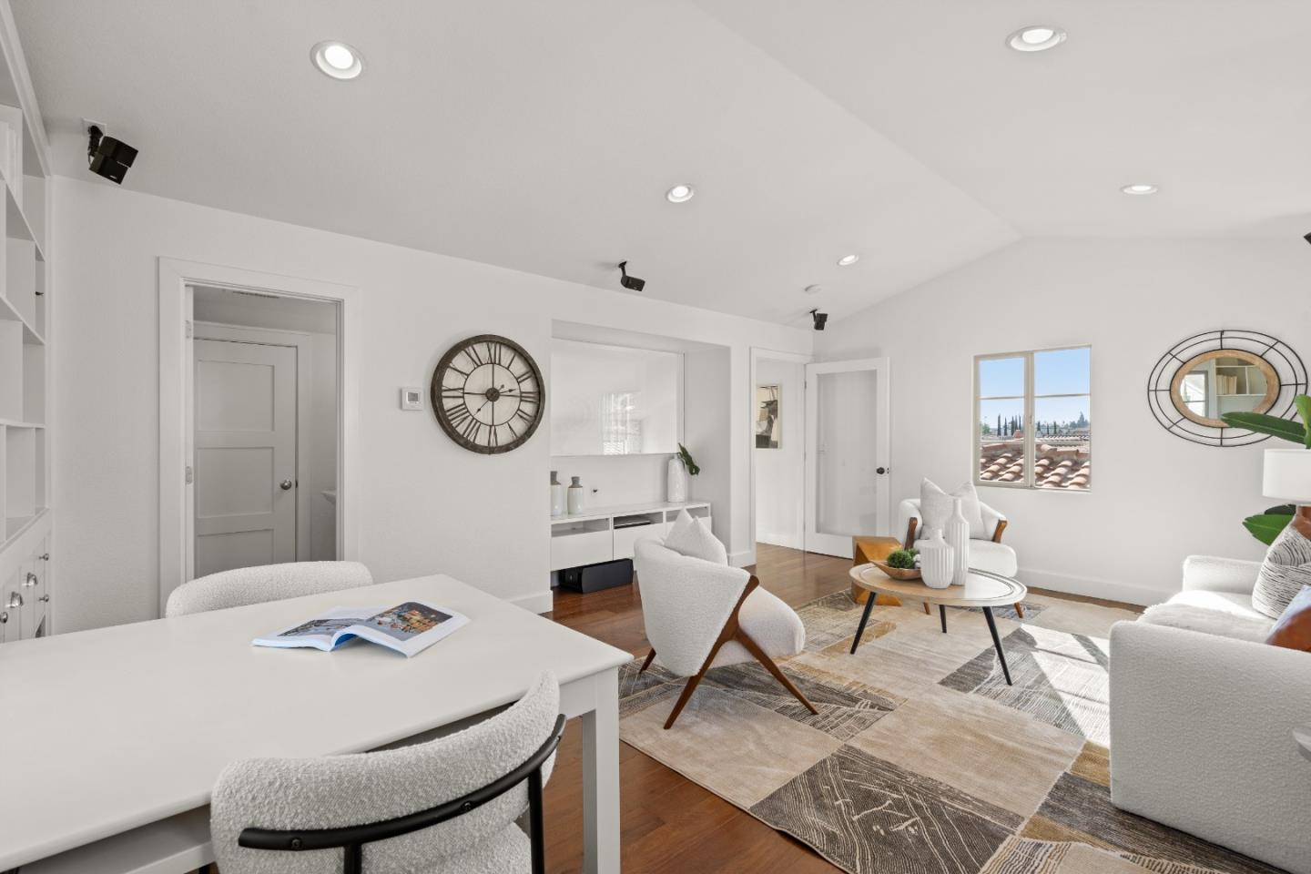 Detail Gallery Image 48 of 89 For 1298 Dahlia Loop, San Jose,  CA 95126 - 3 Beds | 3/2 Baths