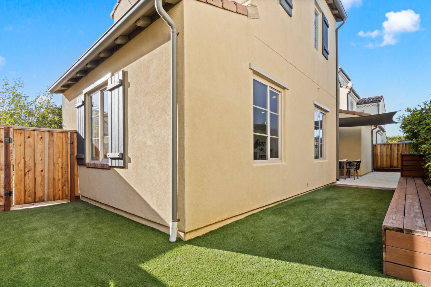 Detail Gallery Image 56 of 89 For 1298 Dahlia Loop, San Jose,  CA 95126 - 3 Beds | 3/2 Baths