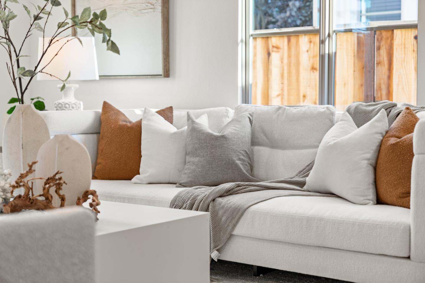 Detail Gallery Image 7 of 89 For 1298 Dahlia Loop, San Jose,  CA 95126 - 3 Beds | 3/2 Baths