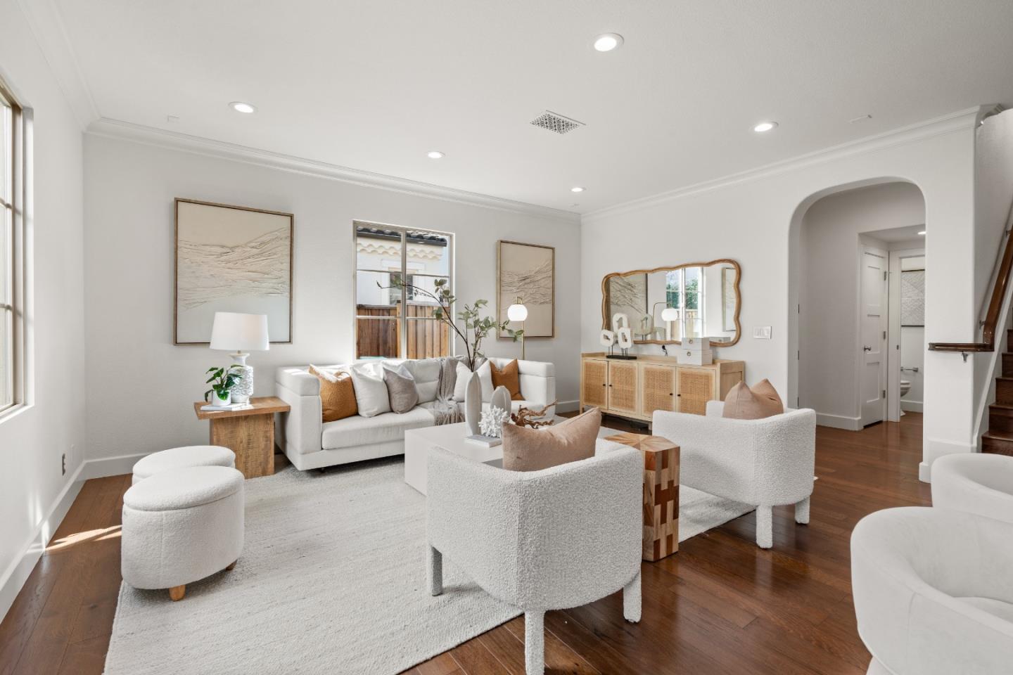Detail Gallery Image 8 of 89 For 1298 Dahlia Loop, San Jose,  CA 95126 - 3 Beds | 3/2 Baths