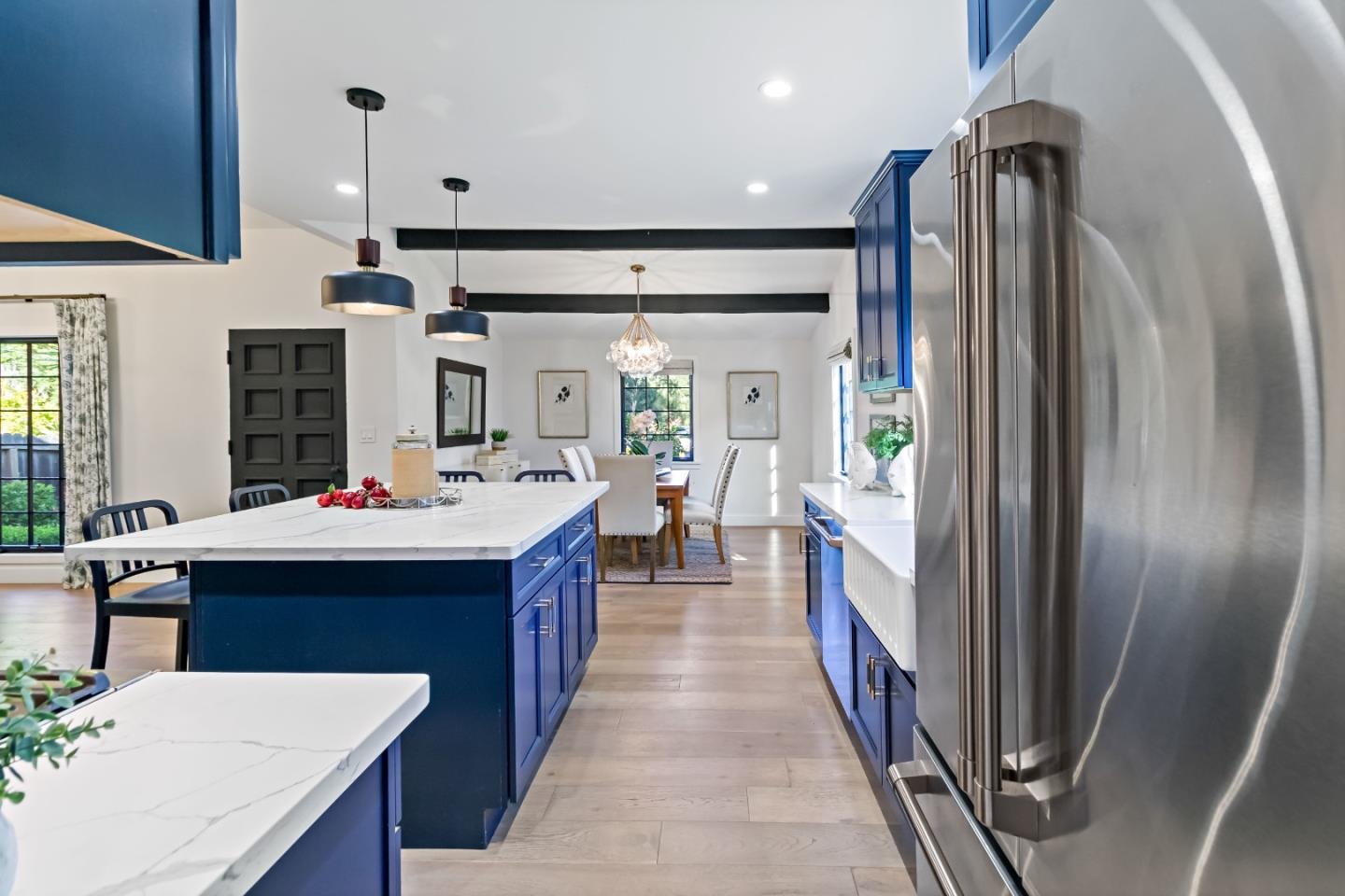 Detail Gallery Image 39 of 79 For 2030 Sand Hill Rd, Menlo Park,  CA 94025 - 3 Beds | 2/1 Baths
