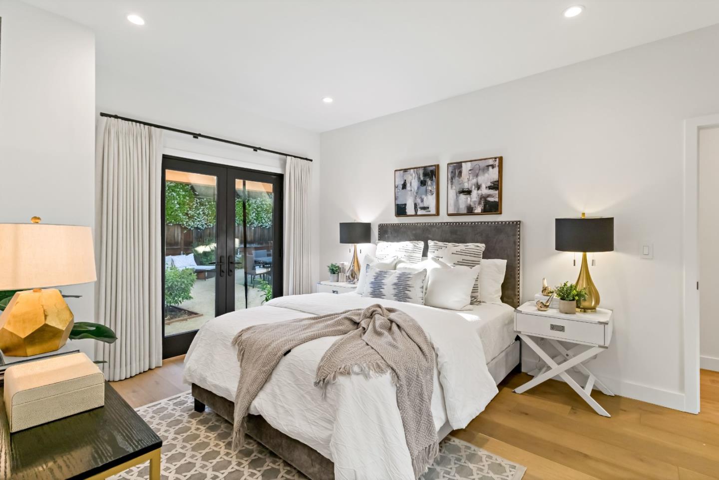 Detail Gallery Image 53 of 79 For 2030 Sand Hill Rd, Menlo Park,  CA 94025 - 3 Beds | 2/1 Baths