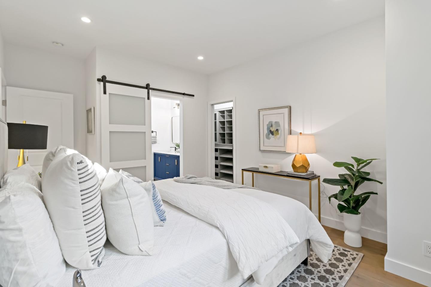 Detail Gallery Image 61 of 79 For 2030 Sand Hill Rd, Menlo Park,  CA 94025 - 3 Beds | 2/1 Baths