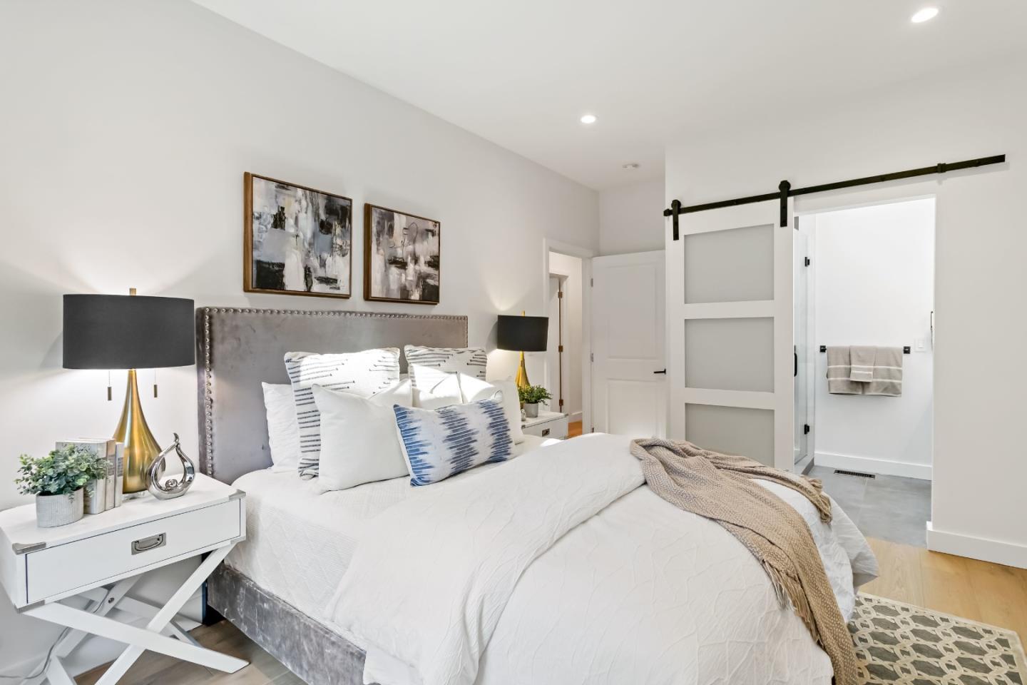 Detail Gallery Image 62 of 79 For 2030 Sand Hill Rd, Menlo Park,  CA 94025 - 3 Beds | 2/1 Baths