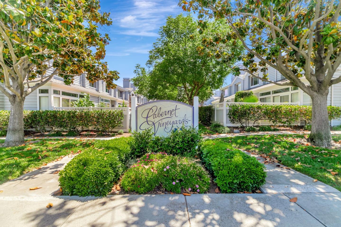 Detail Gallery Image 46 of 46 For 3637 Cabernet Vineyards Cir, San Jose,  CA 95117 - 2 Beds | 2/1 Baths