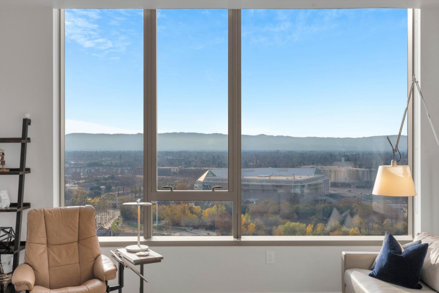 Detail Gallery Image 12 of 45 For 38 N Almaden Blvd #2007,  San Jose,  CA 95110 - 3 Beds | 2 Baths