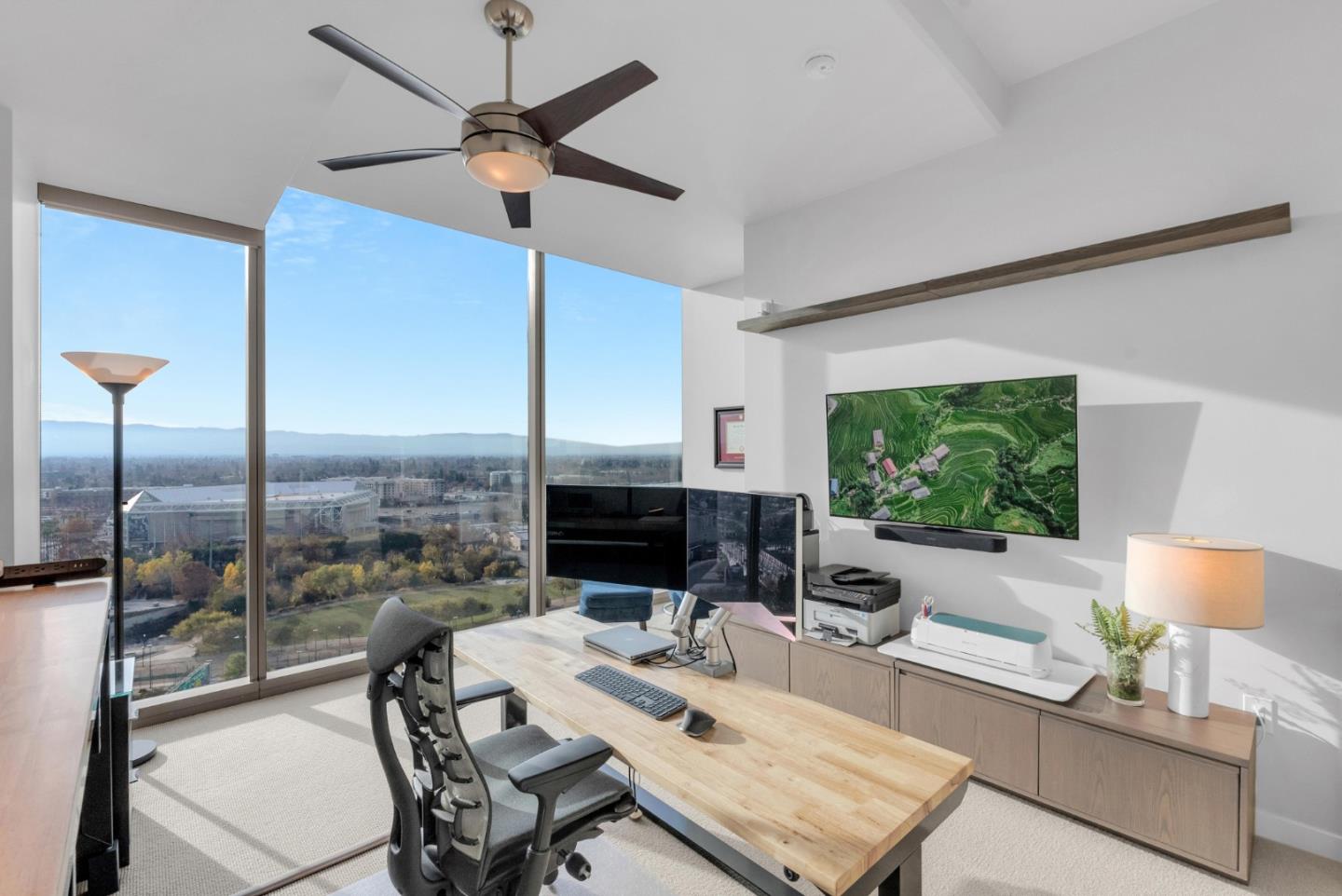 Detail Gallery Image 24 of 45 For 38 N Almaden Blvd #2007,  San Jose,  CA 95110 - 3 Beds | 2 Baths