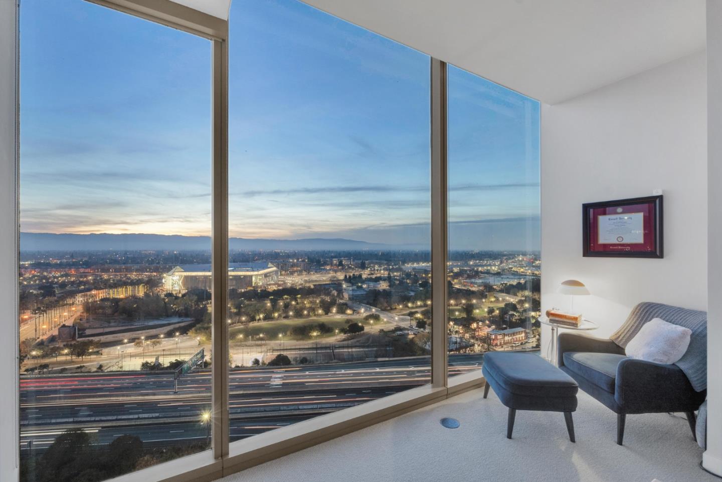 Detail Gallery Image 27 of 45 For 38 N Almaden Blvd #2007,  San Jose,  CA 95110 - 3 Beds | 2 Baths