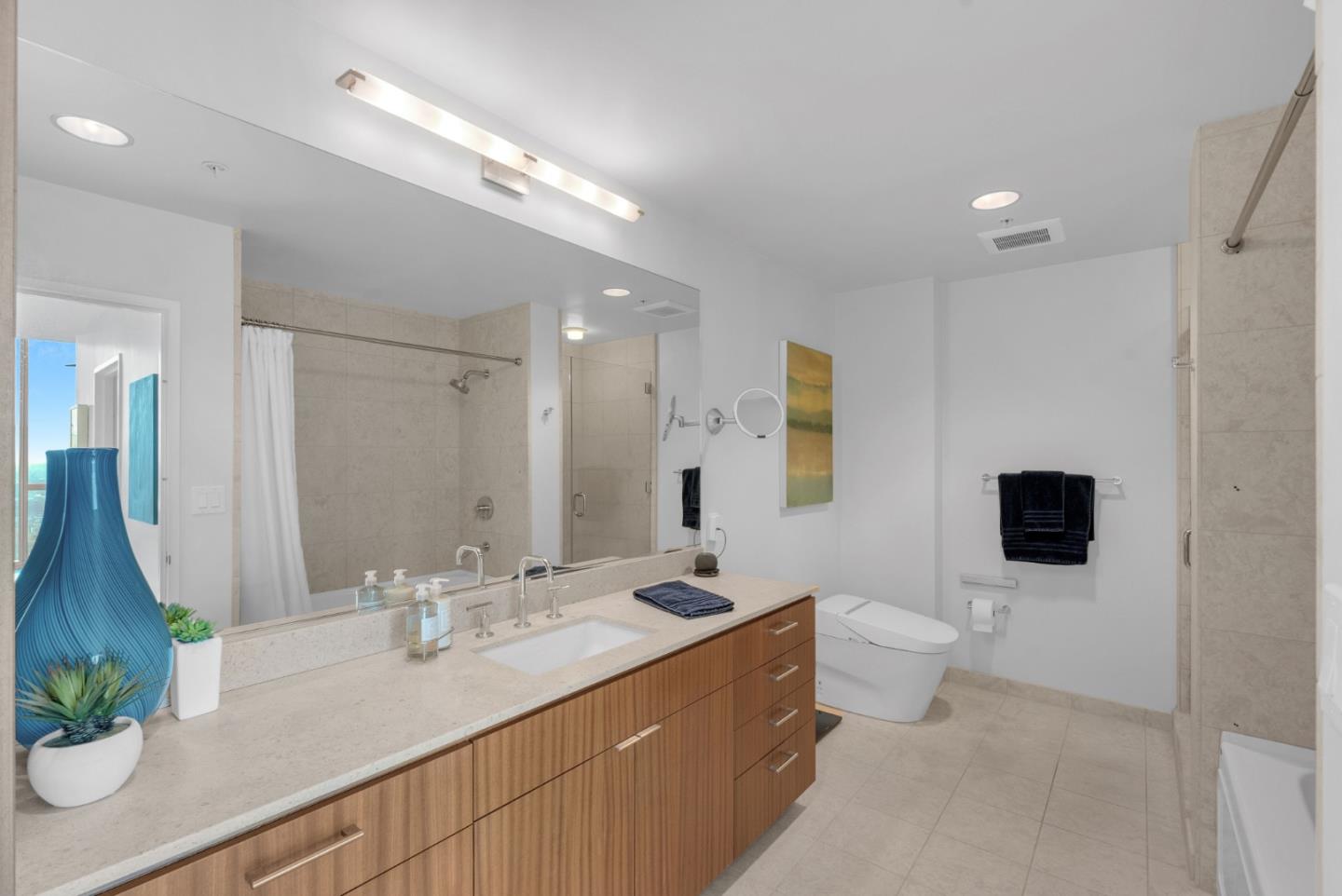 Detail Gallery Image 32 of 45 For 38 N Almaden Blvd #2007,  San Jose,  CA 95110 - 3 Beds | 2 Baths