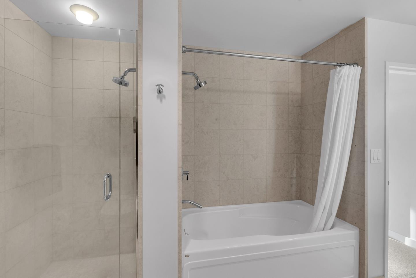 Detail Gallery Image 33 of 45 For 38 N Almaden Blvd #2007,  San Jose,  CA 95110 - 3 Beds | 2 Baths
