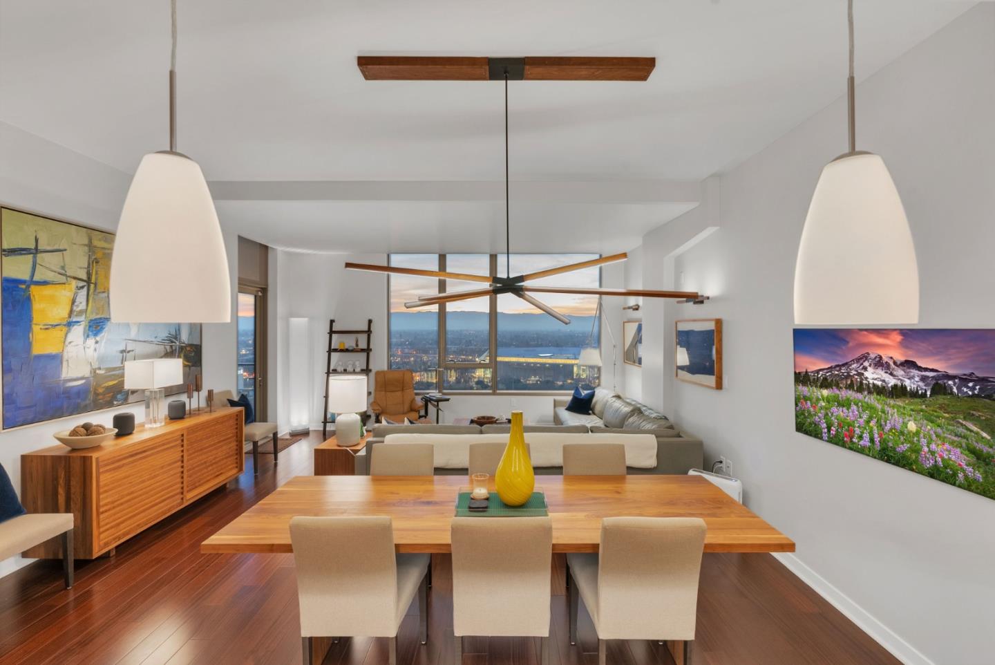 Detail Gallery Image 4 of 45 For 38 N Almaden Blvd #2007,  San Jose,  CA 95110 - 3 Beds | 2 Baths