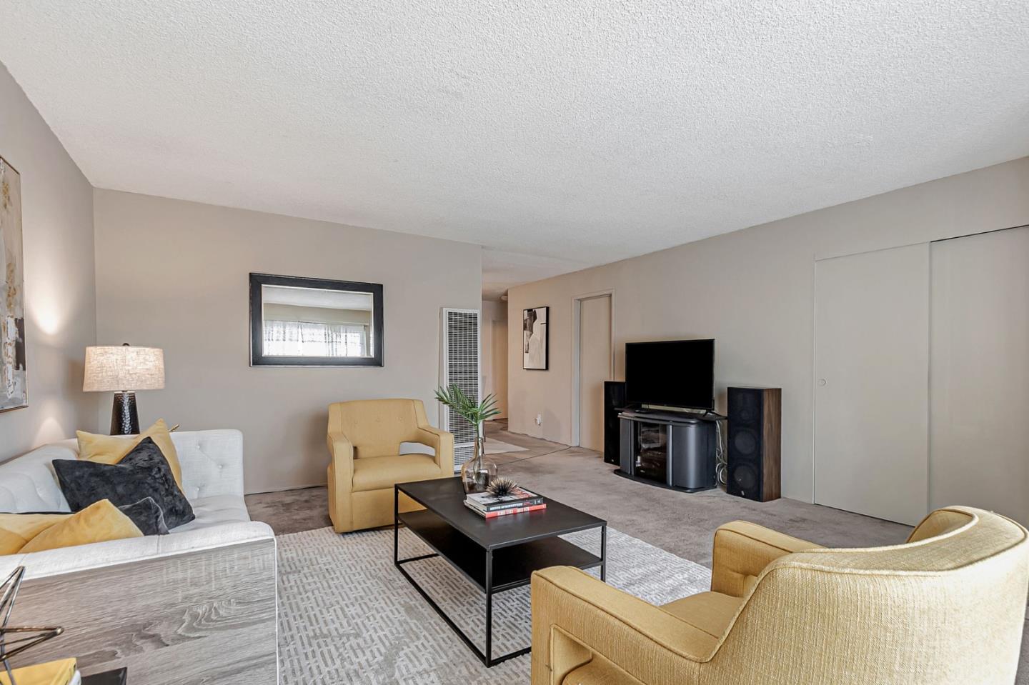 Detail Gallery Image 5 of 20 For 1182 Turtlerock Dr, San Jose,  CA 95122 - 3 Beds | 2 Baths