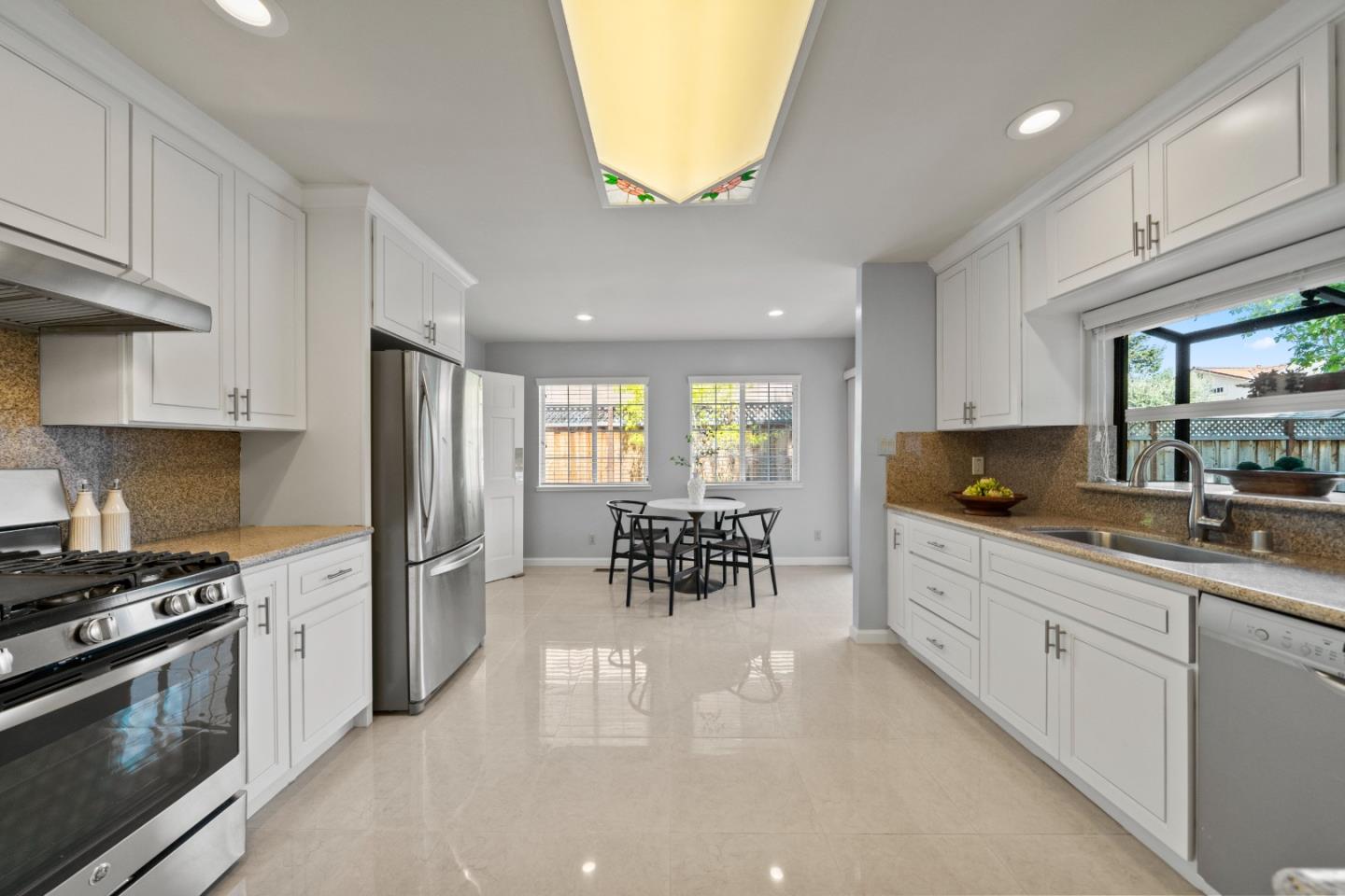 Detail Gallery Image 19 of 76 For 1394 Randol Ave, San Jose,  CA 95126 - 3 Beds | 2 Baths
