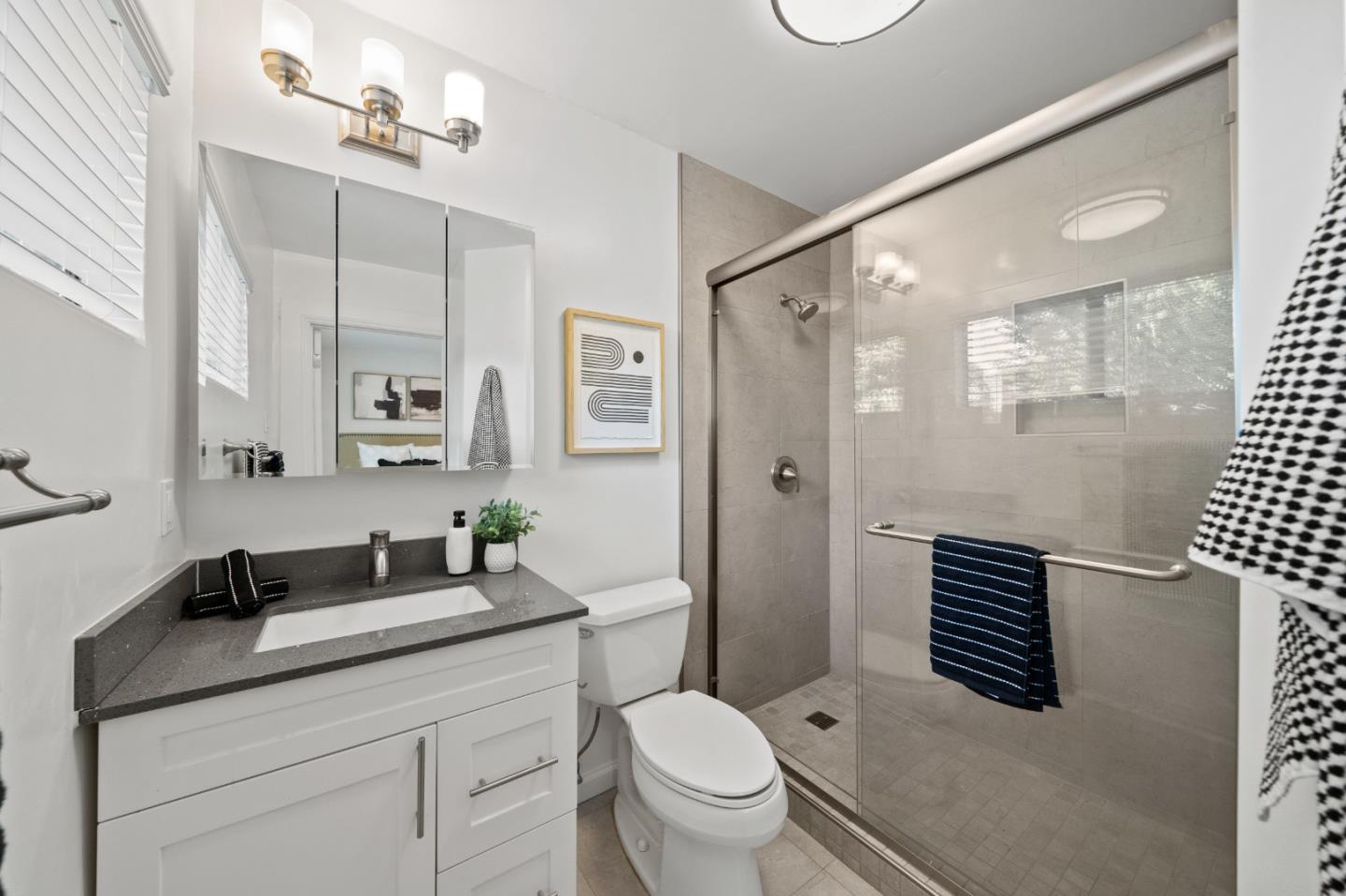Detail Gallery Image 25 of 76 For 1394 Randol Ave, San Jose,  CA 95126 - 3 Beds | 2 Baths