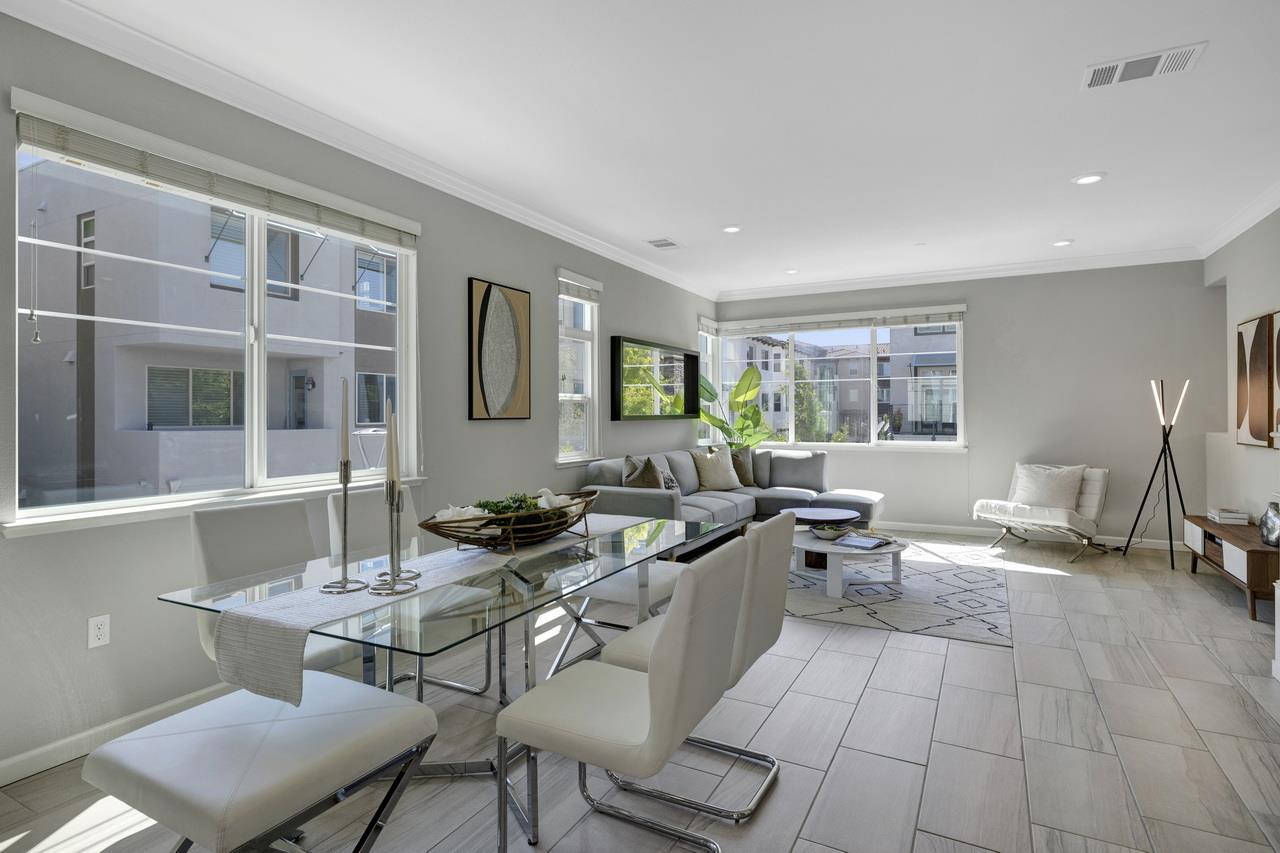 Detail Gallery Image 14 of 64 For 3079 Manuel Loop, San Jose,  CA 95136 - 4 Beds | 3/1 Baths