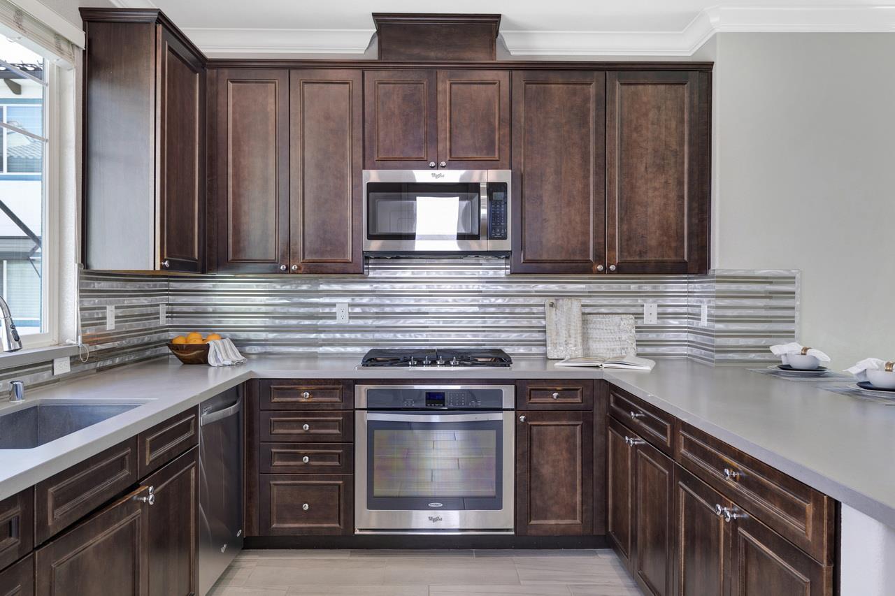 Detail Gallery Image 17 of 64 For 3079 Manuel Loop, San Jose,  CA 95136 - 4 Beds | 3/1 Baths