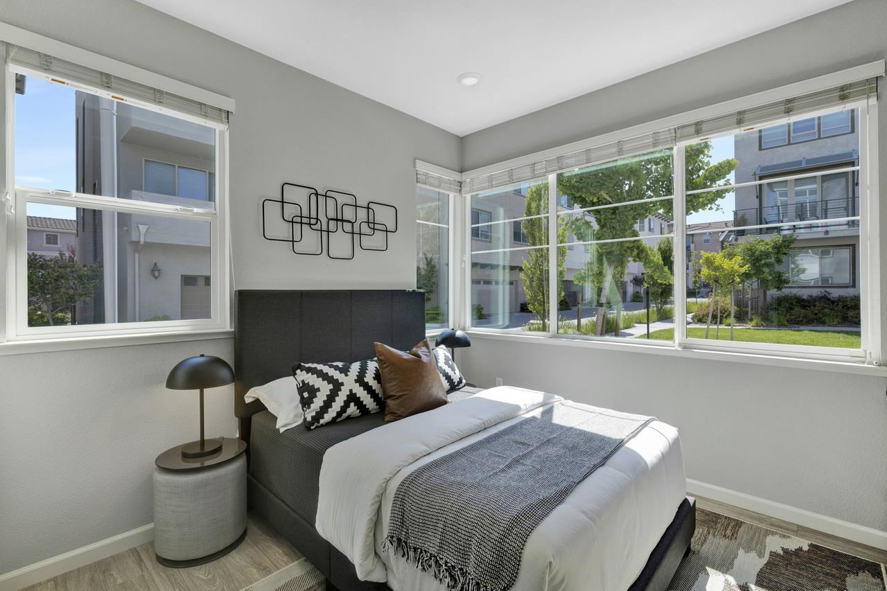 Detail Gallery Image 43 of 64 For 3079 Manuel Loop, San Jose,  CA 95136 - 4 Beds | 3/1 Baths