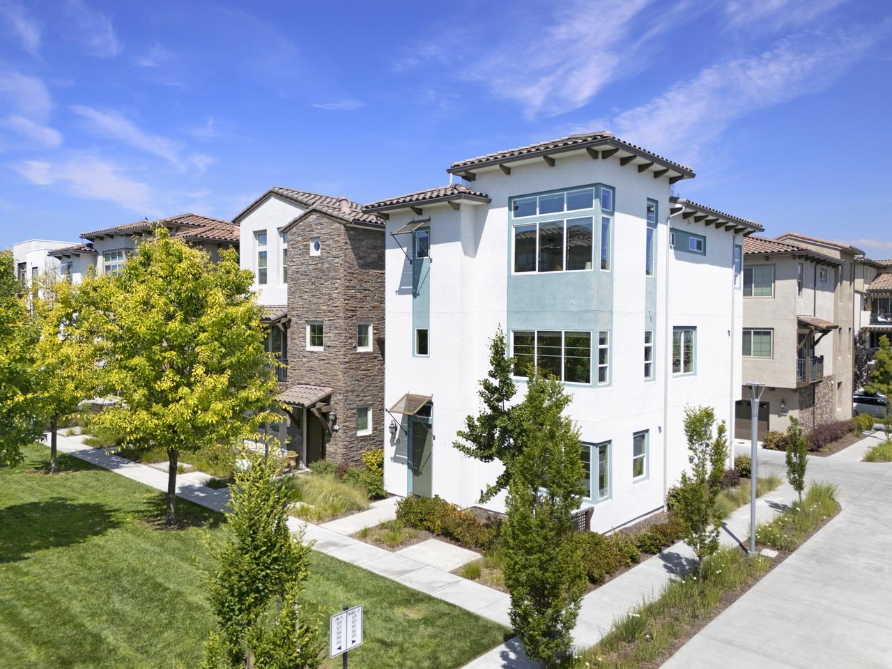 Detail Gallery Image 51 of 64 For 3079 Manuel Loop, San Jose,  CA 95136 - 4 Beds | 3/1 Baths