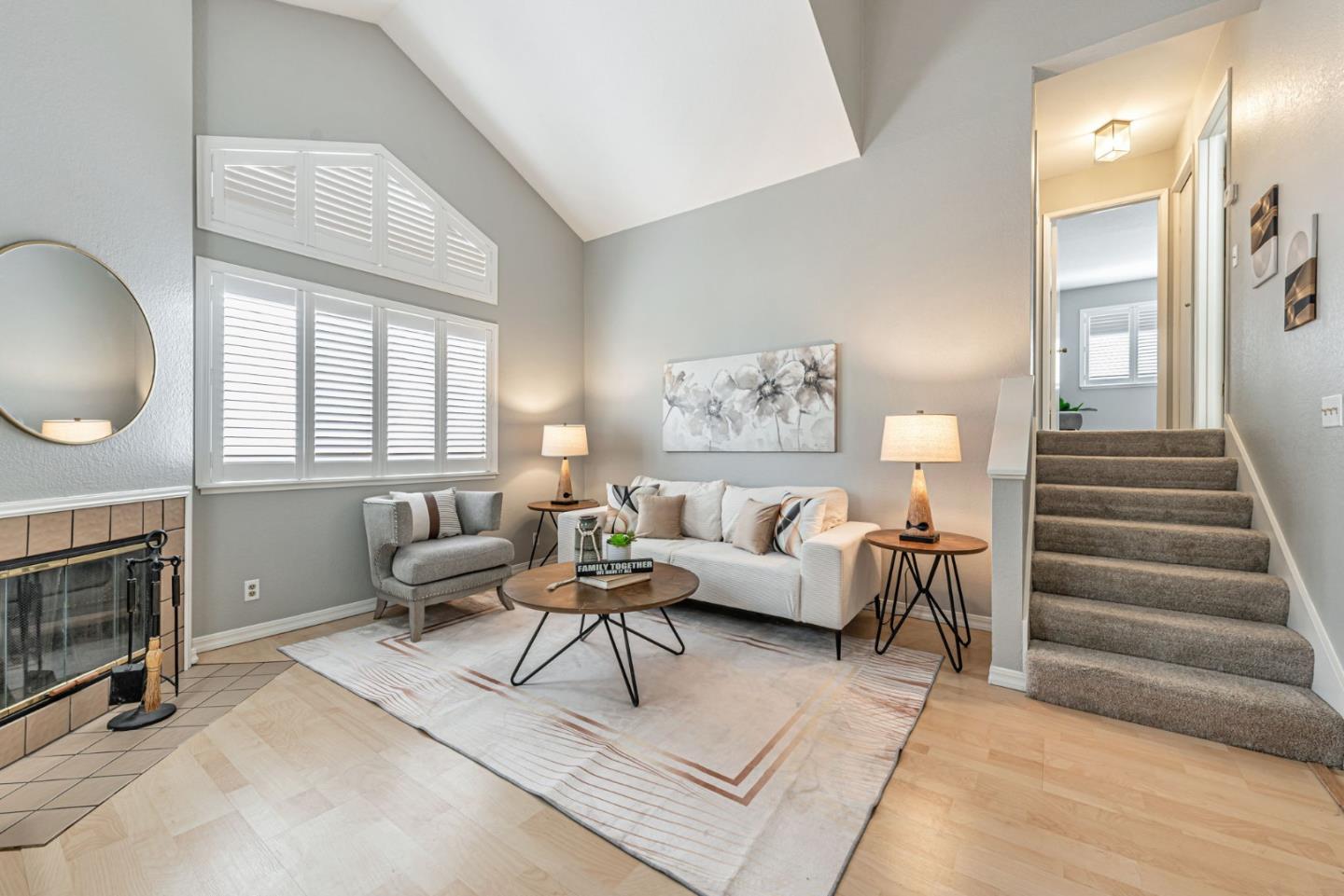 Detail Gallery Image 6 of 30 For 432 Coyote Creek Cir, San Jose,  CA 95116 - 1 Beds | 1 Baths