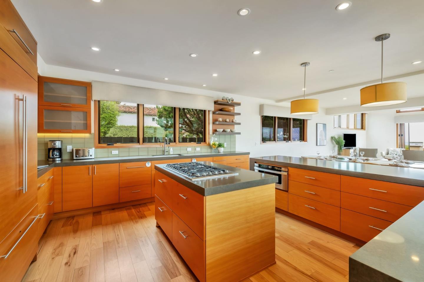 Detail Gallery Image 10 of 65 For 616 Bayview Dr, Aptos,  CA 95003 - 4 Beds | 4/1 Baths