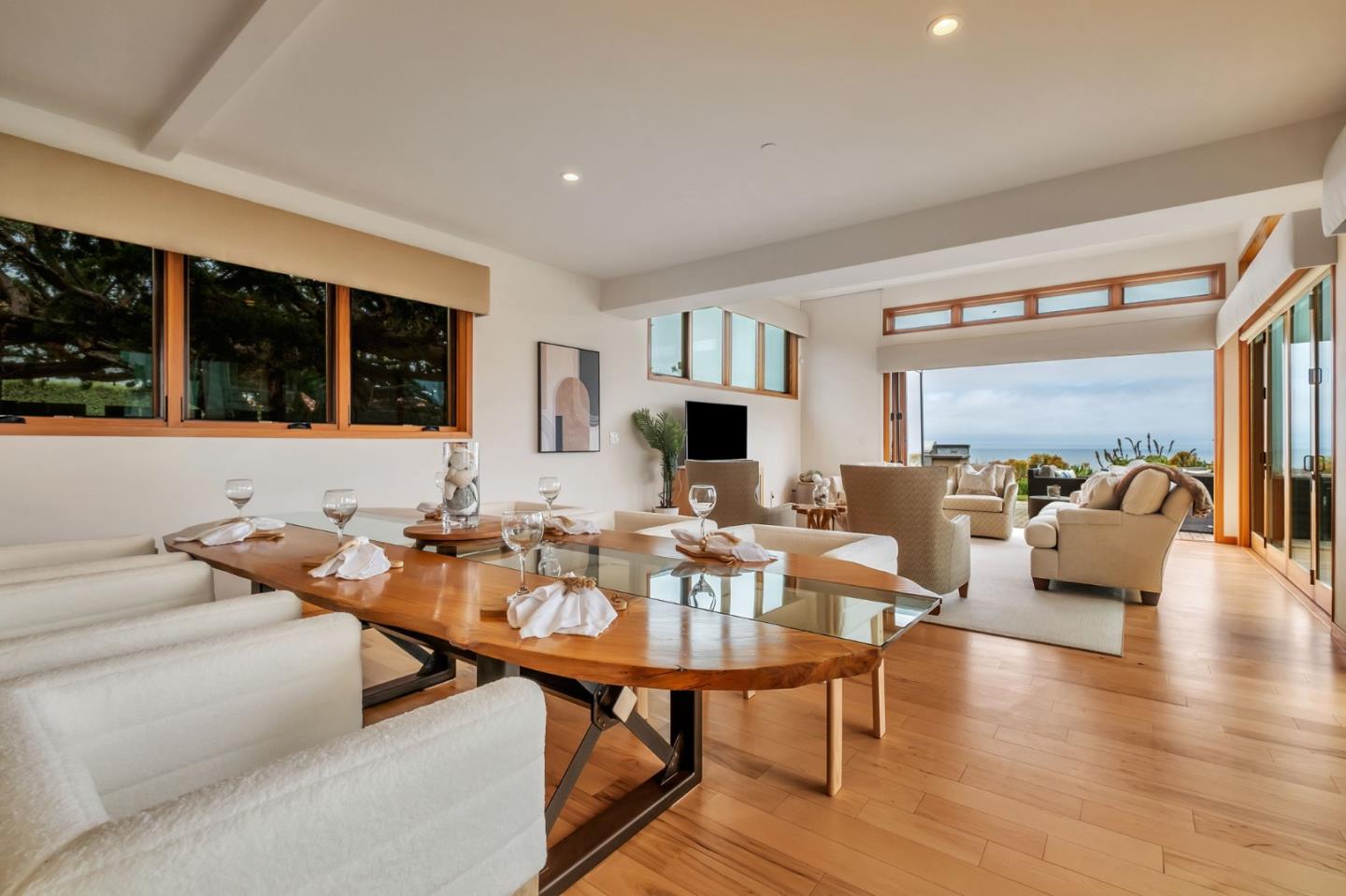 Detail Gallery Image 14 of 65 For 616 Bayview Dr, Aptos,  CA 95003 - 4 Beds | 4/1 Baths