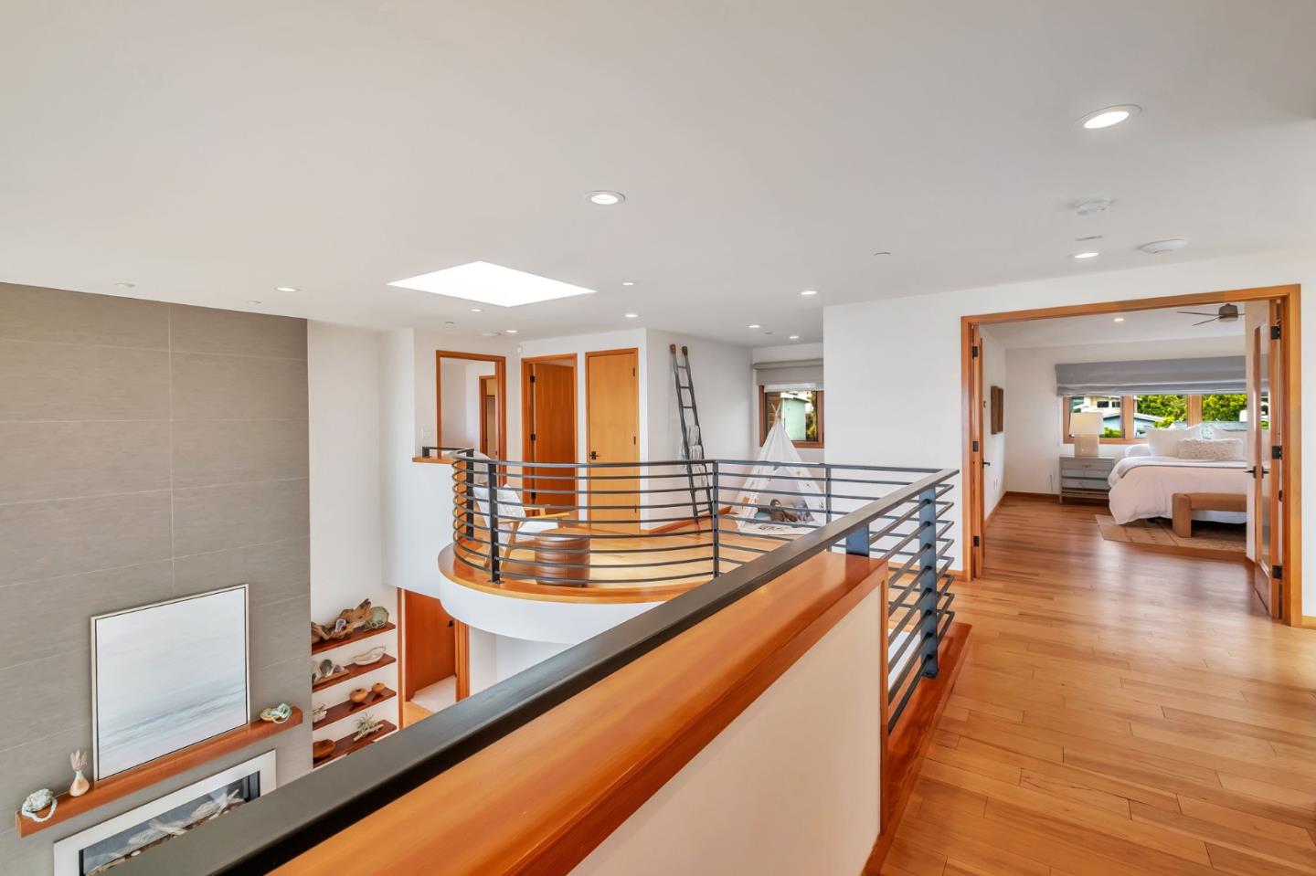 Detail Gallery Image 28 of 65 For 616 Bayview Dr, Aptos,  CA 95003 - 4 Beds | 4/1 Baths