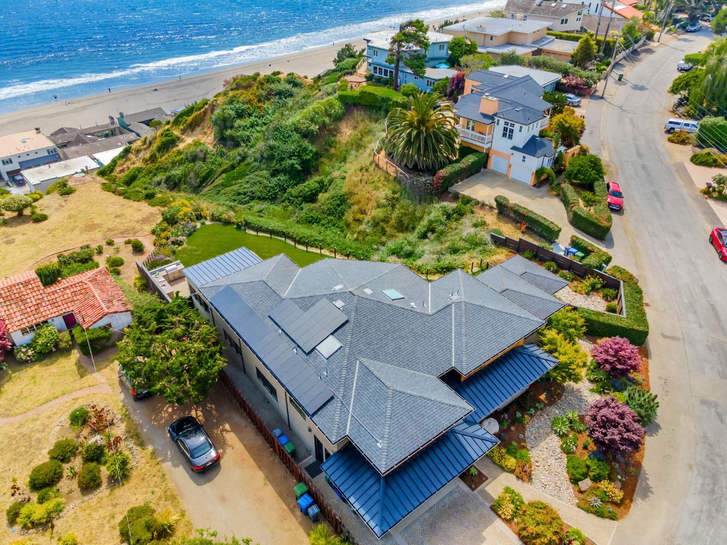 Detail Gallery Image 52 of 65 For 616 Bayview Dr, Aptos,  CA 95003 - 4 Beds | 4/1 Baths