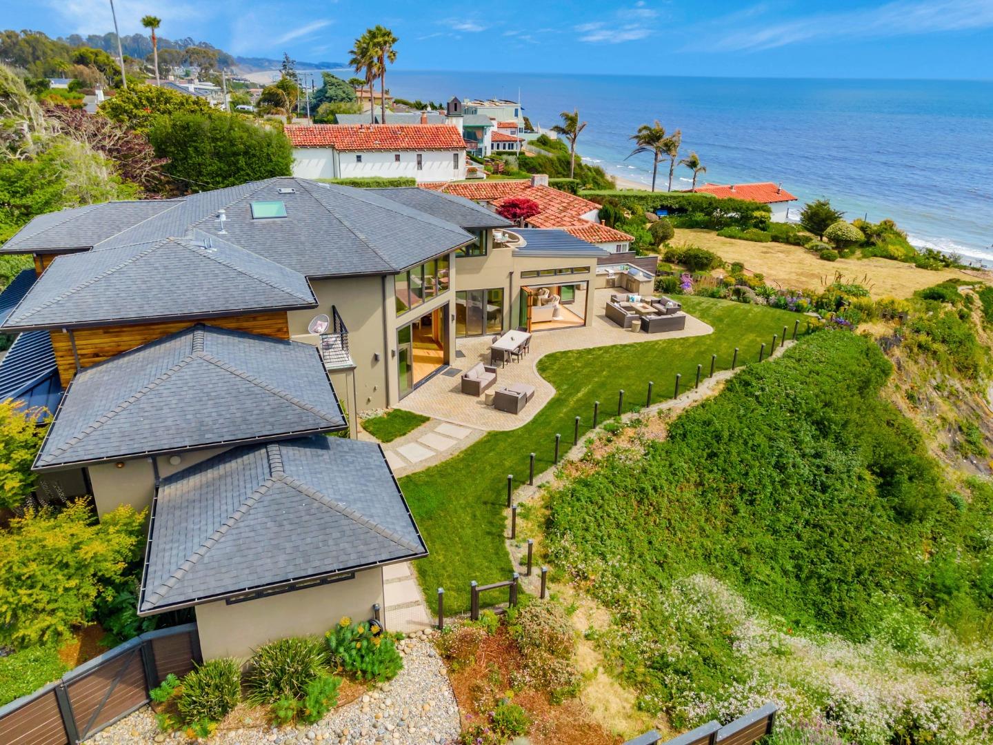 Detail Gallery Image 53 of 65 For 616 Bayview Dr, Aptos,  CA 95003 - 4 Beds | 4/1 Baths