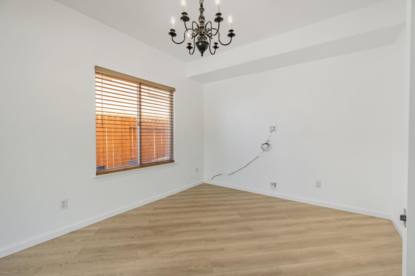Detail Gallery Image 39 of 51 For 2636 Yorkshire Dr, Antioch,  CA 94531 - 4 Beds | 2/1 Baths
