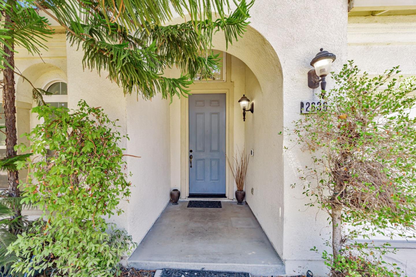 Detail Gallery Image 4 of 51 For 2636 Yorkshire Dr, Antioch,  CA 94531 - 4 Beds | 2/1 Baths