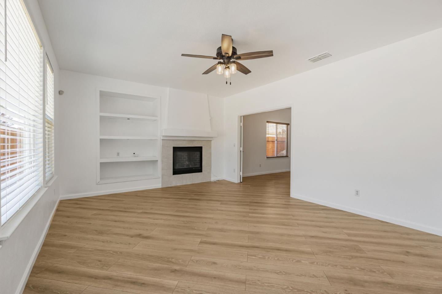 Detail Gallery Image 41 of 51 For 2636 Yorkshire Dr, Antioch,  CA 94531 - 4 Beds | 2/1 Baths