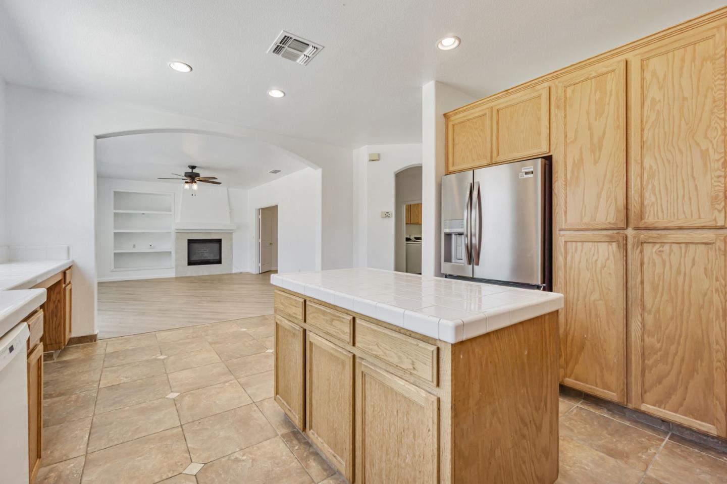 Detail Gallery Image 46 of 51 For 2636 Yorkshire Dr, Antioch,  CA 94531 - 4 Beds | 2/1 Baths