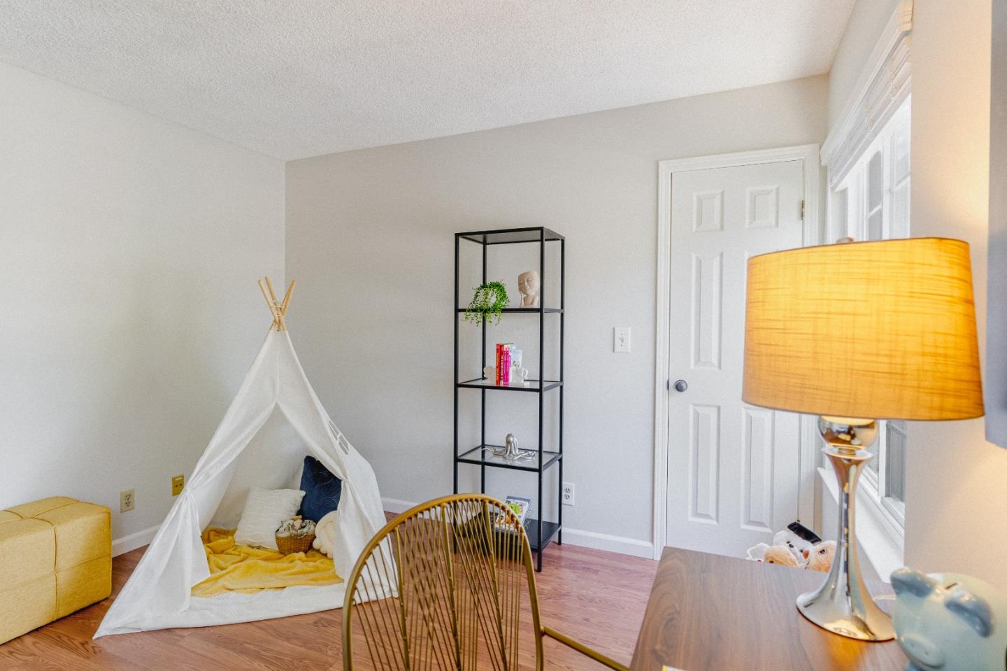 Detail Gallery Image 50 of 61 For 412 Bluefield Dr, San Jose,  CA 95136 - 4 Beds | 2/1 Baths