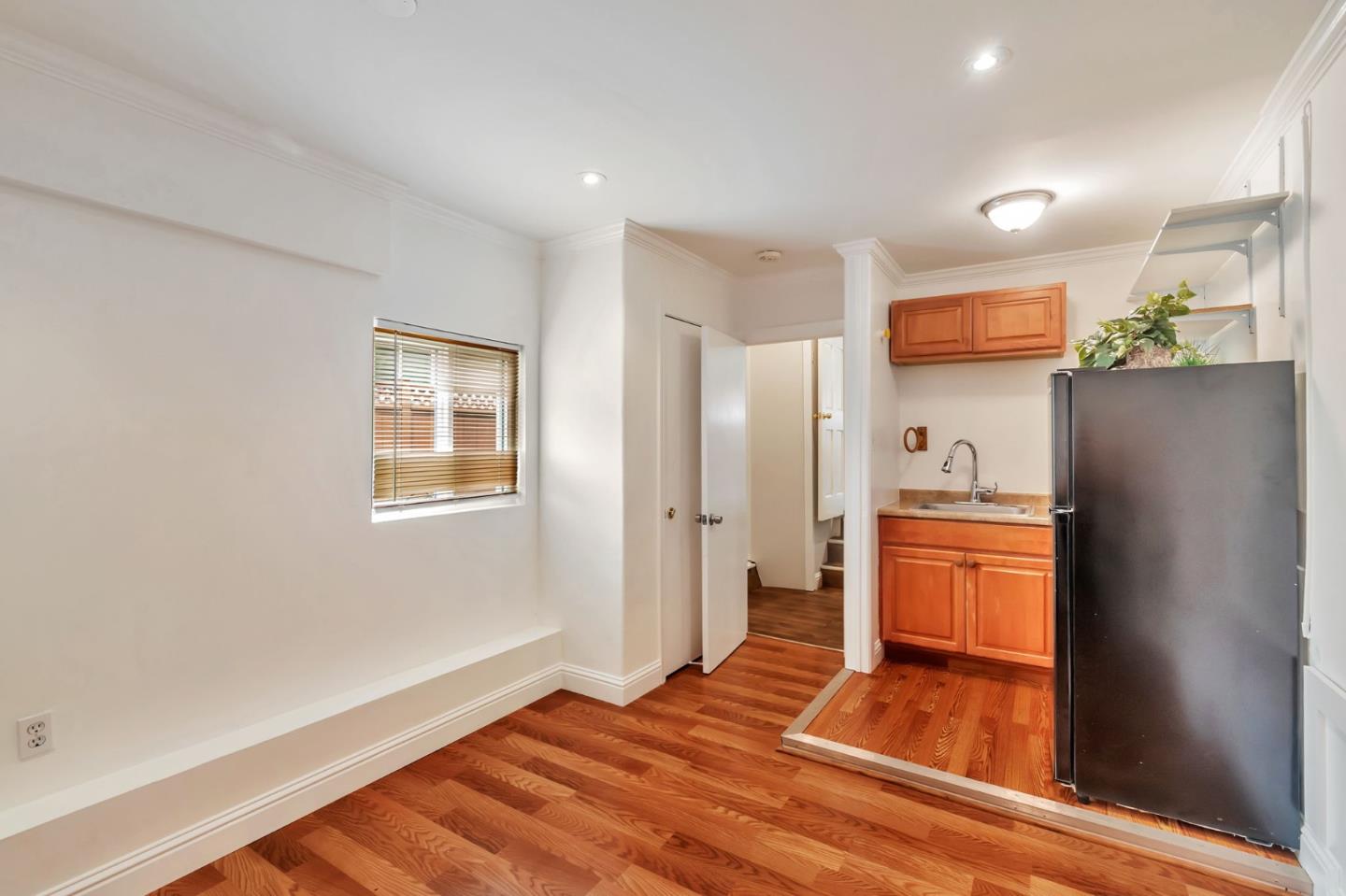 Detail Gallery Image 18 of 45 For 803 Thornhill Dr, Daly City,  CA 94015 - 3 Beds | 1 Baths