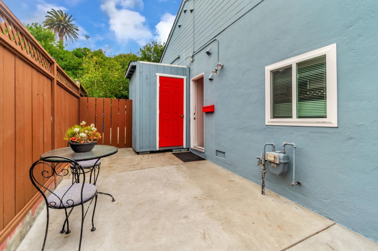 Detail Gallery Image 34 of 45 For 803 Thornhill Dr, Daly City,  CA 94015 - 3 Beds | 1 Baths