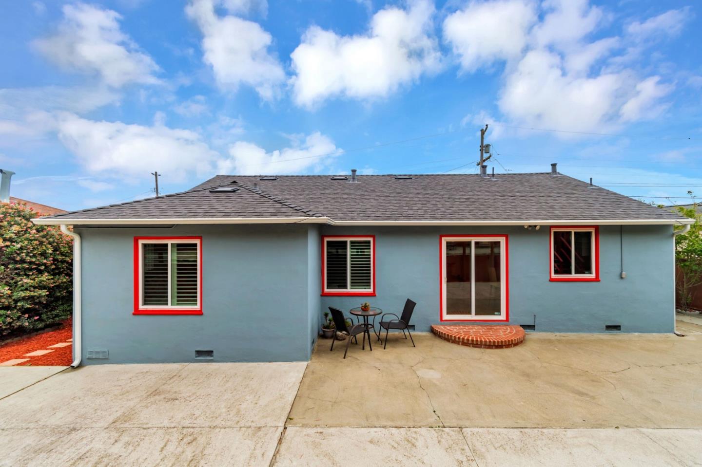 Detail Gallery Image 35 of 45 For 803 Thornhill Dr, Daly City,  CA 94015 - 3 Beds | 1 Baths