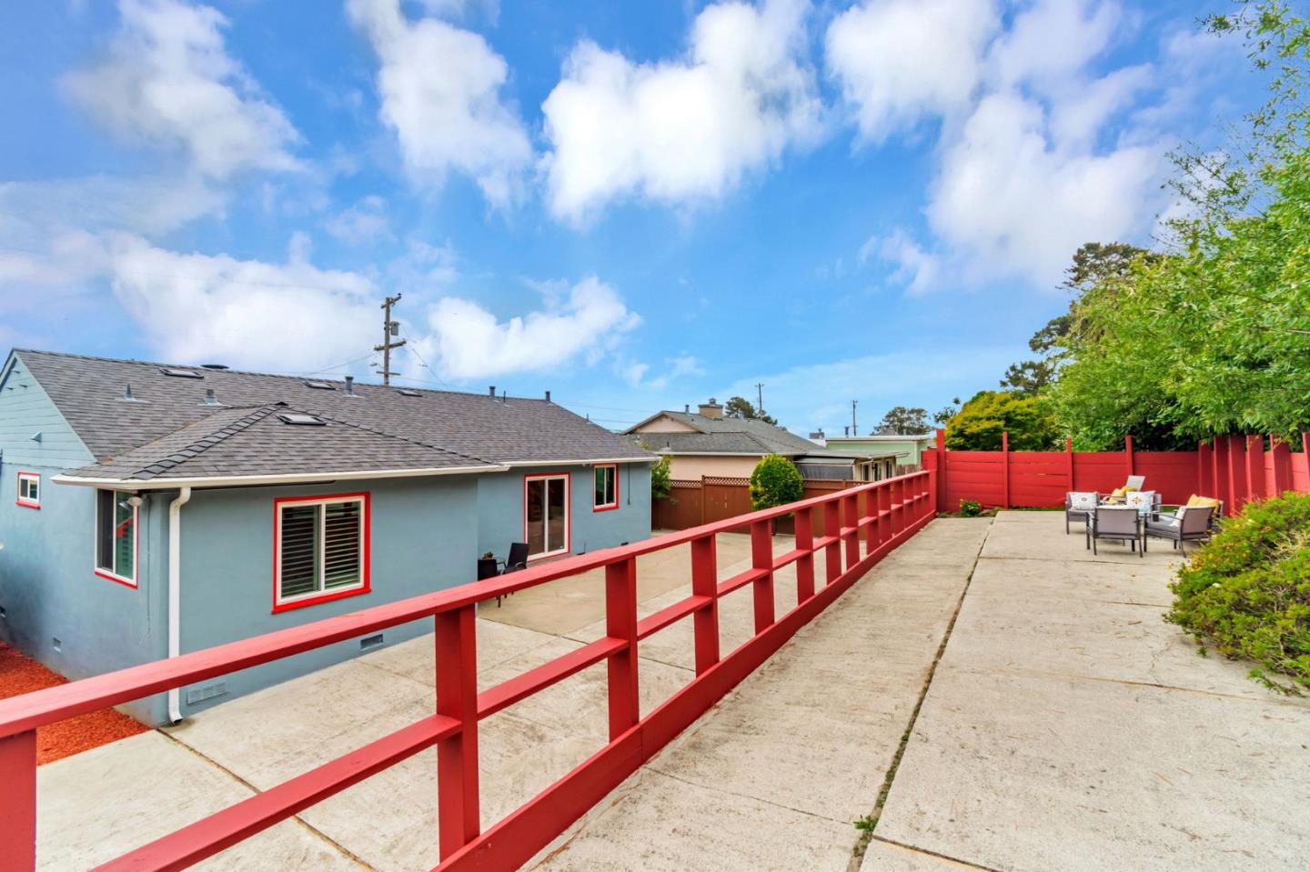 Detail Gallery Image 42 of 45 For 803 Thornhill Dr, Daly City,  CA 94015 - 3 Beds | 1 Baths