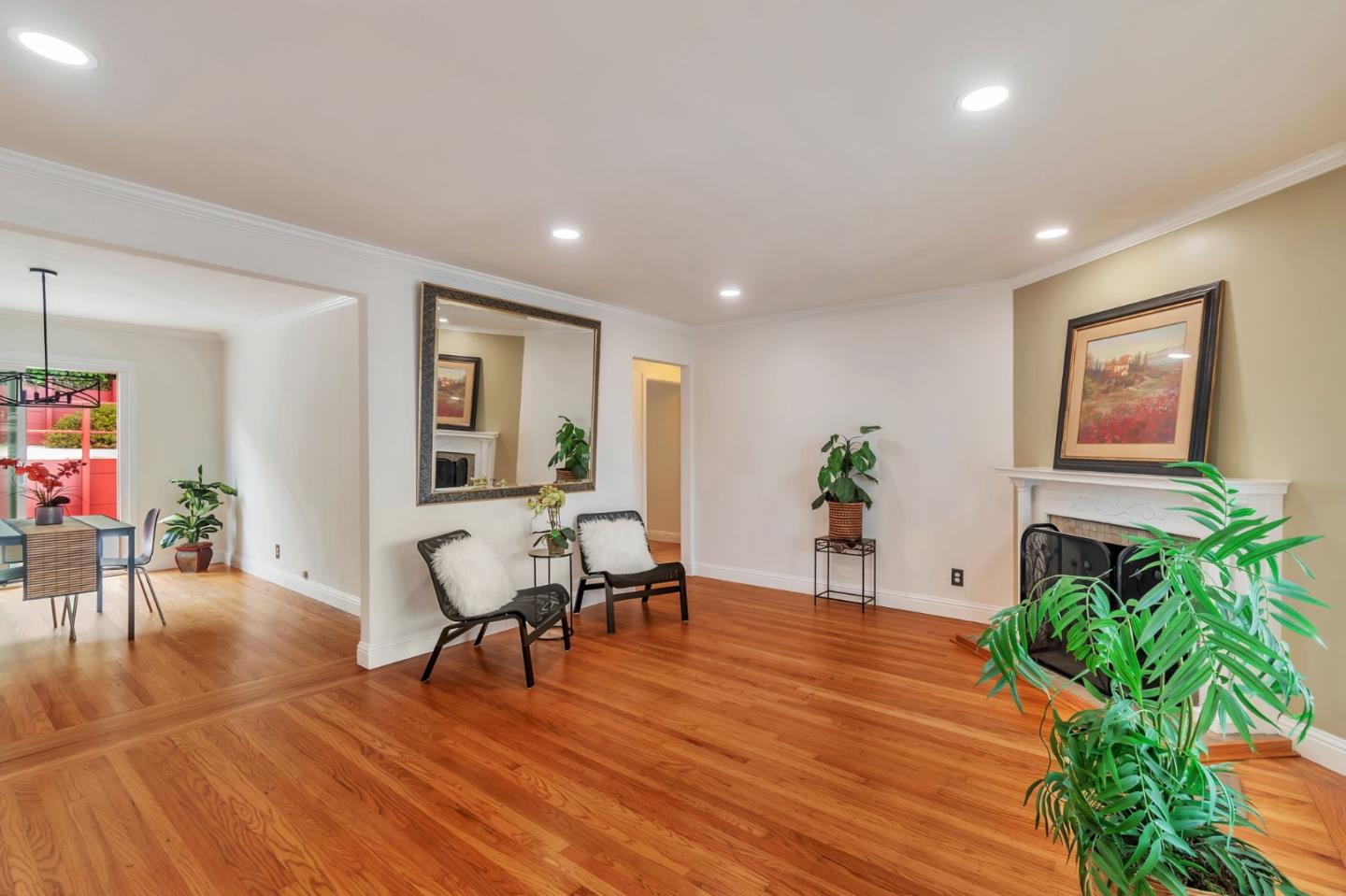 Detail Gallery Image 5 of 45 For 803 Thornhill Dr, Daly City,  CA 94015 - 3 Beds | 1 Baths