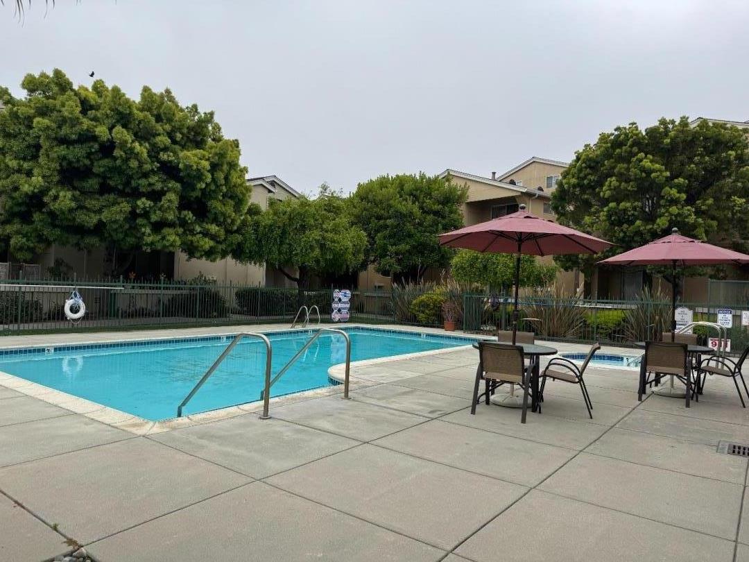 Detail Gallery Image 29 of 38 For 356 Everson Dr, Santa Cruz,  CA 95060 - 1 Beds | 1 Baths