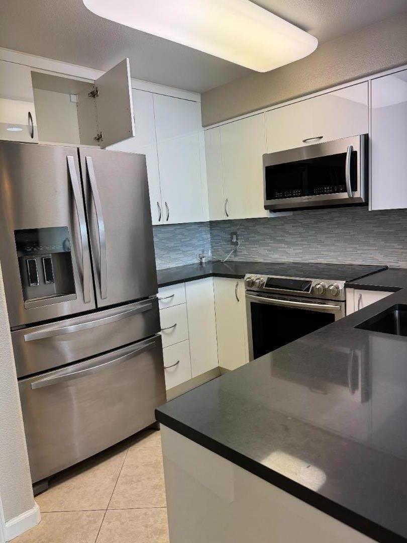 Detail Gallery Image 6 of 38 For 356 Everson Dr, Santa Cruz,  CA 95060 - 1 Beds | 1 Baths