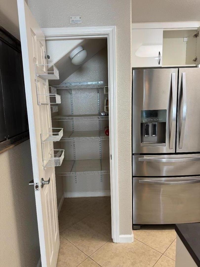 Detail Gallery Image 7 of 38 For 356 Everson Dr, Santa Cruz,  CA 95060 - 1 Beds | 1 Baths