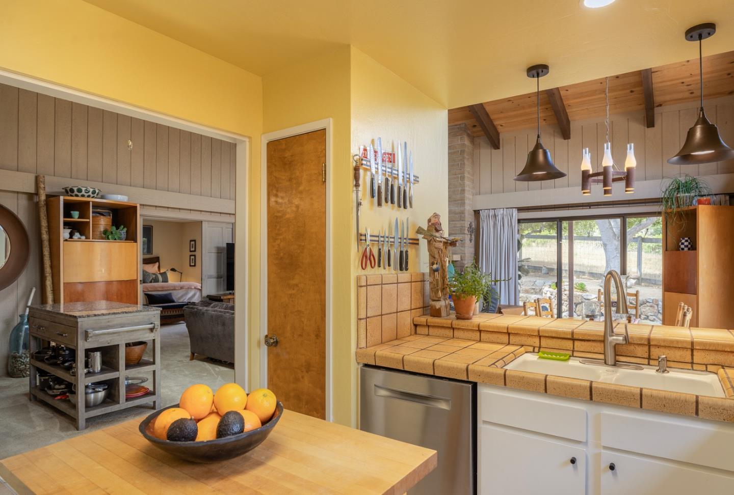 Detail Gallery Image 10 of 23 For 14004 Reservation Rd, Salinas,  CA 93908 - 2 Beds | 2 Baths
