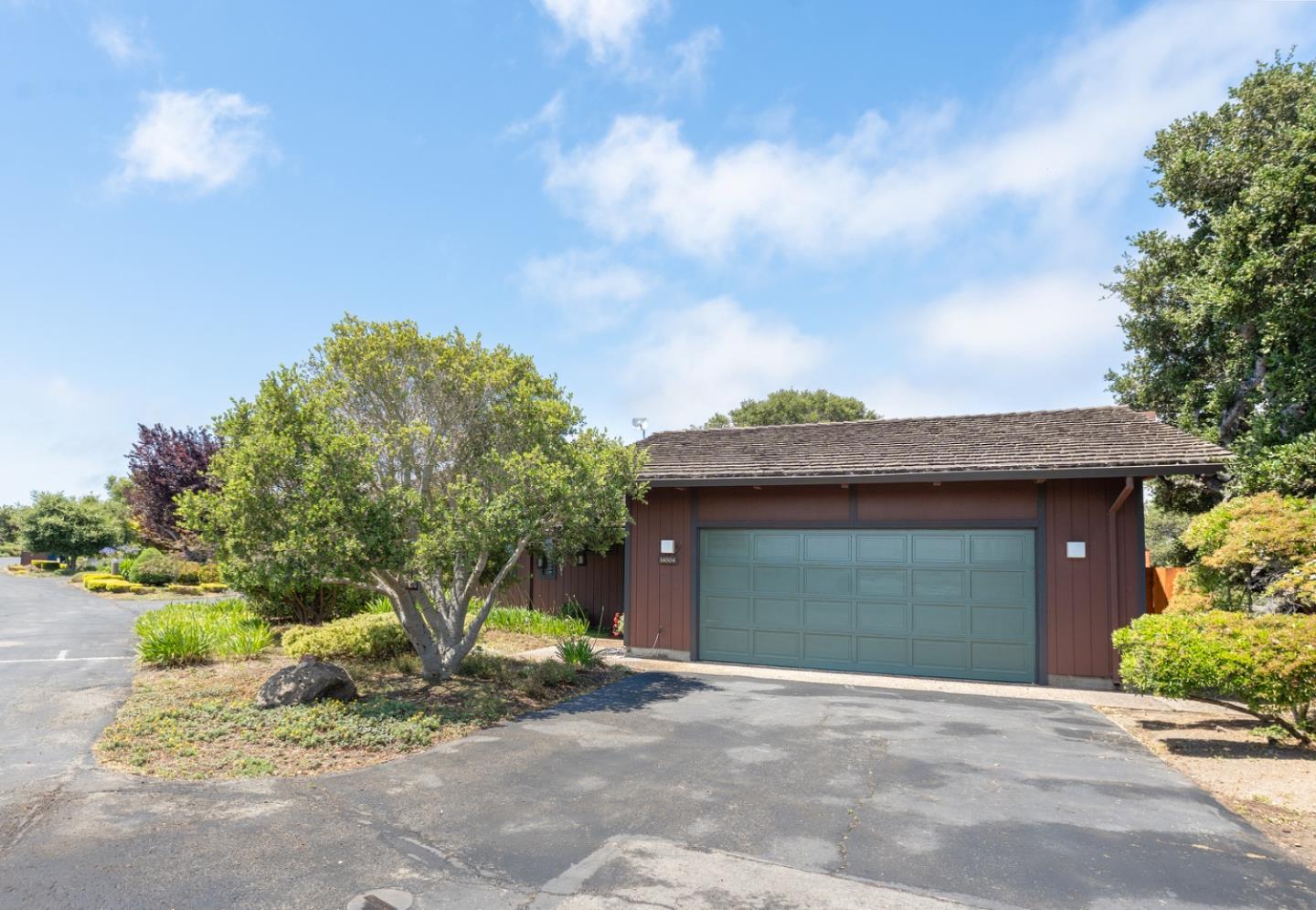 Detail Gallery Image 2 of 23 For 14004 Reservation Rd, Salinas,  CA 93908 - 2 Beds | 2 Baths