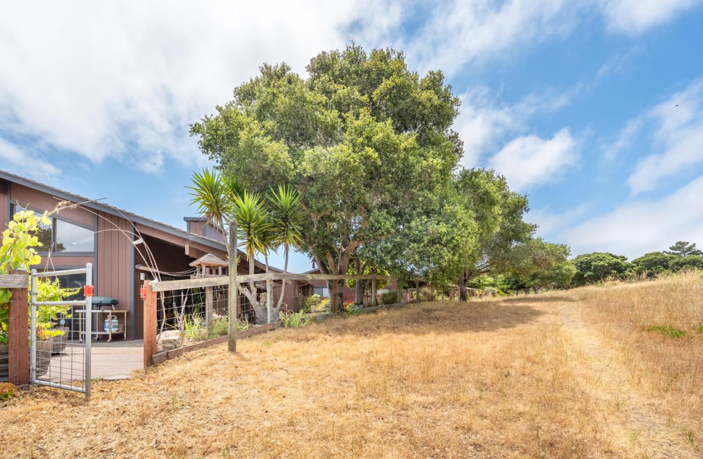 Detail Gallery Image 22 of 23 For 14004 Reservation Rd, Salinas,  CA 93908 - 2 Beds | 2 Baths