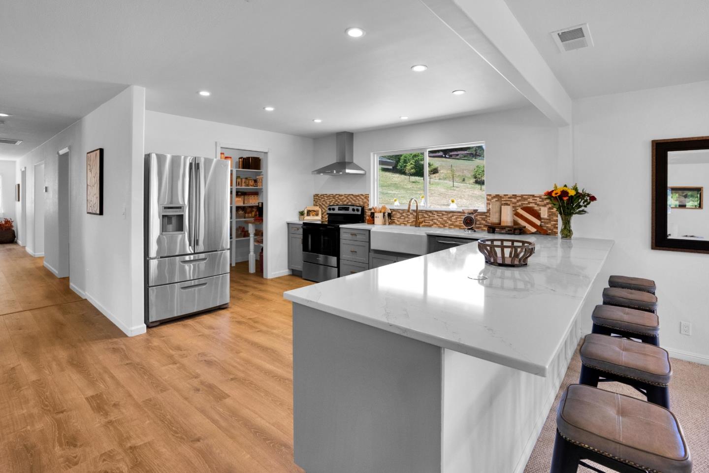 Detail Gallery Image 19 of 38 For 490 Carson Ln, Watsonville,  CA 95076 - 2 Beds | 1 Baths
