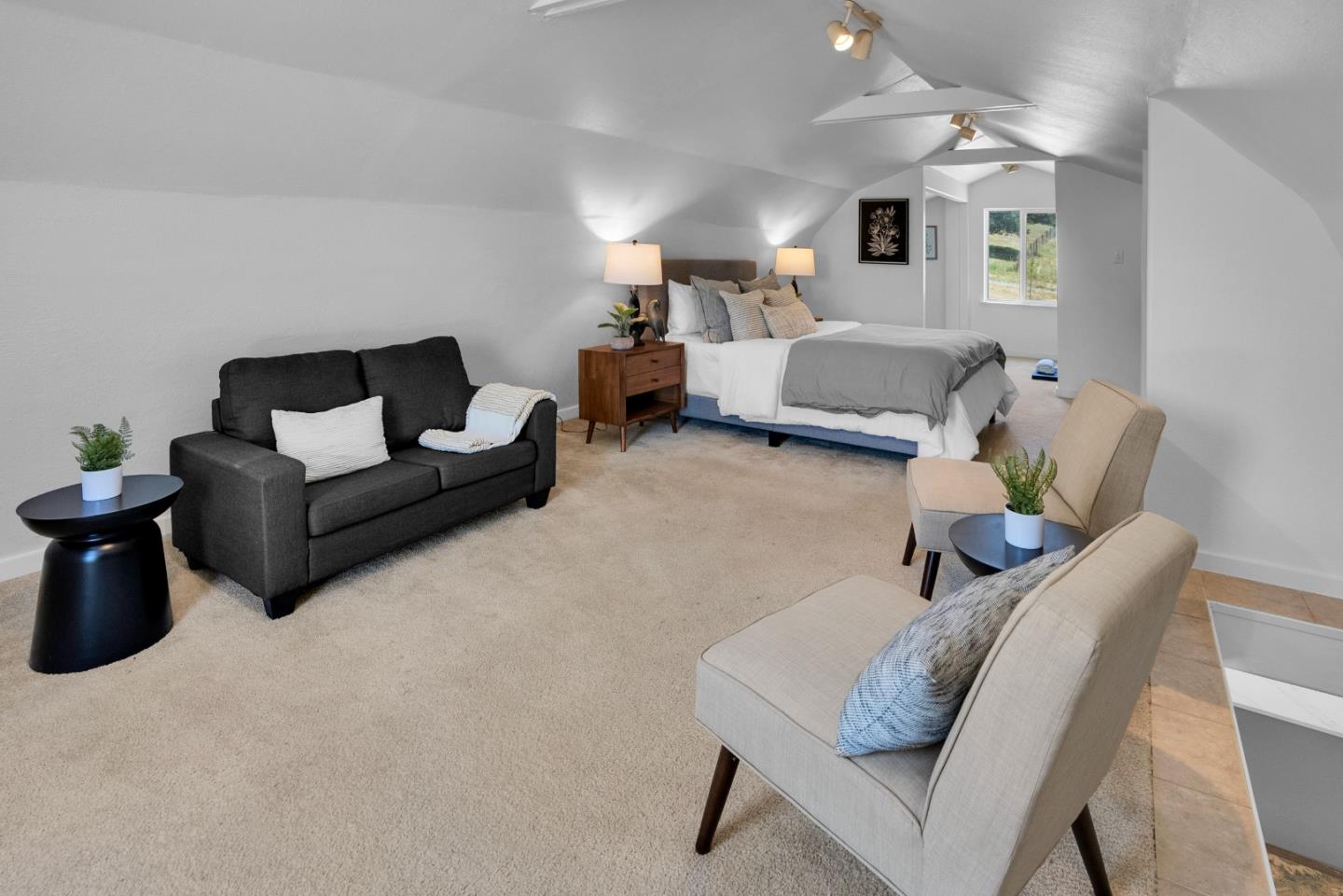 Detail Gallery Image 29 of 38 For 490 Carson Ln, Watsonville,  CA 95076 - 2 Beds | 1 Baths